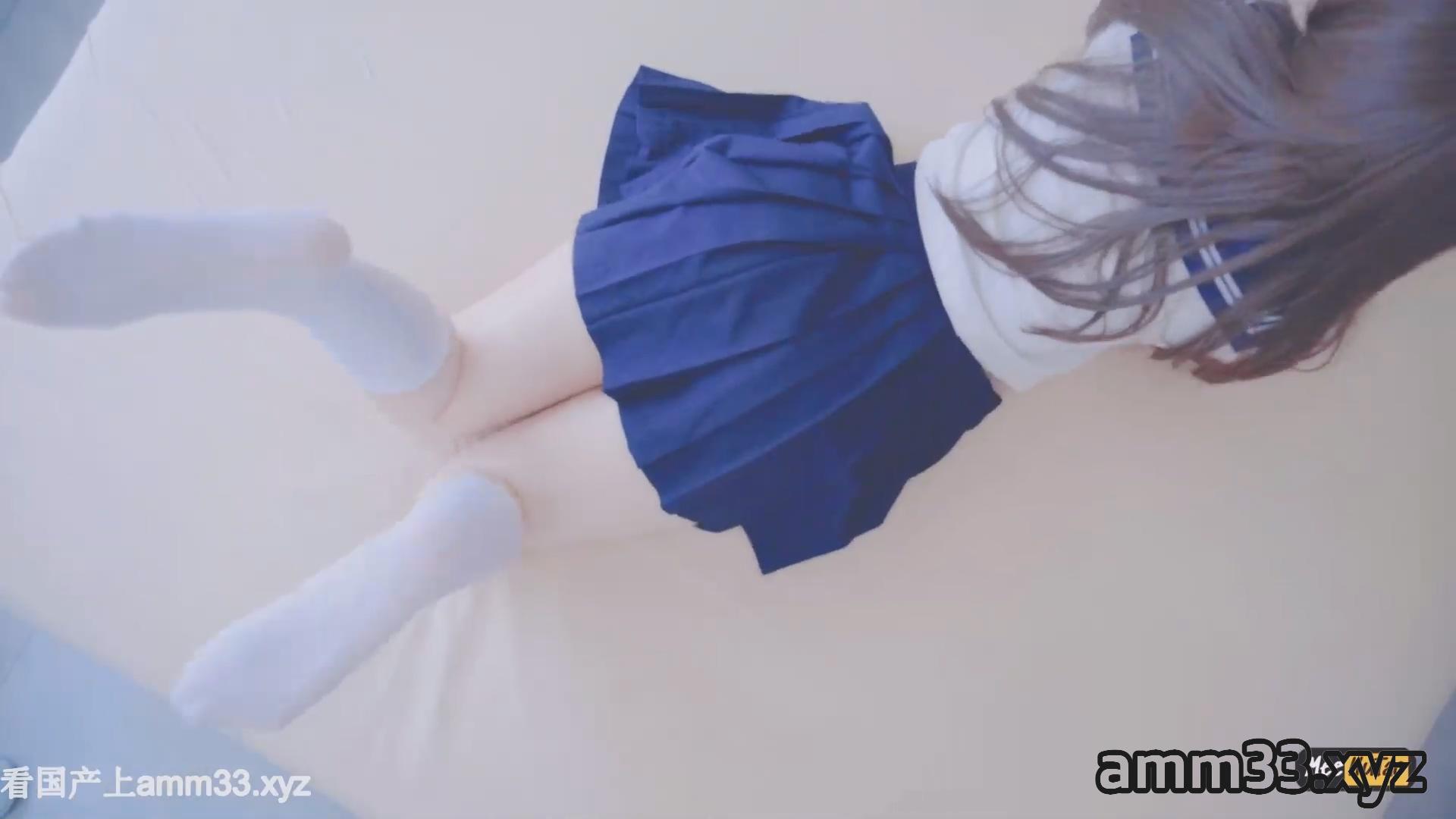 【MeeHuTao、米胡桃】她穿着制服的女孩，从第一角度来看，她又被操了，中出。